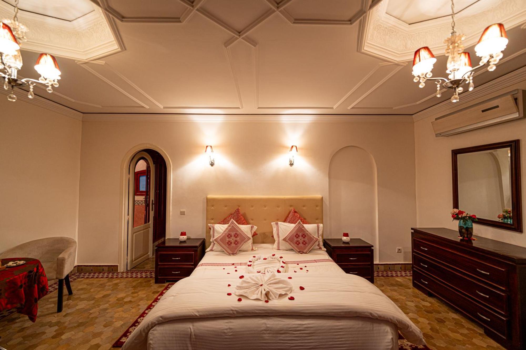 Palais Les Sources De L'Atlas & Spa El Harkat Exterior photo