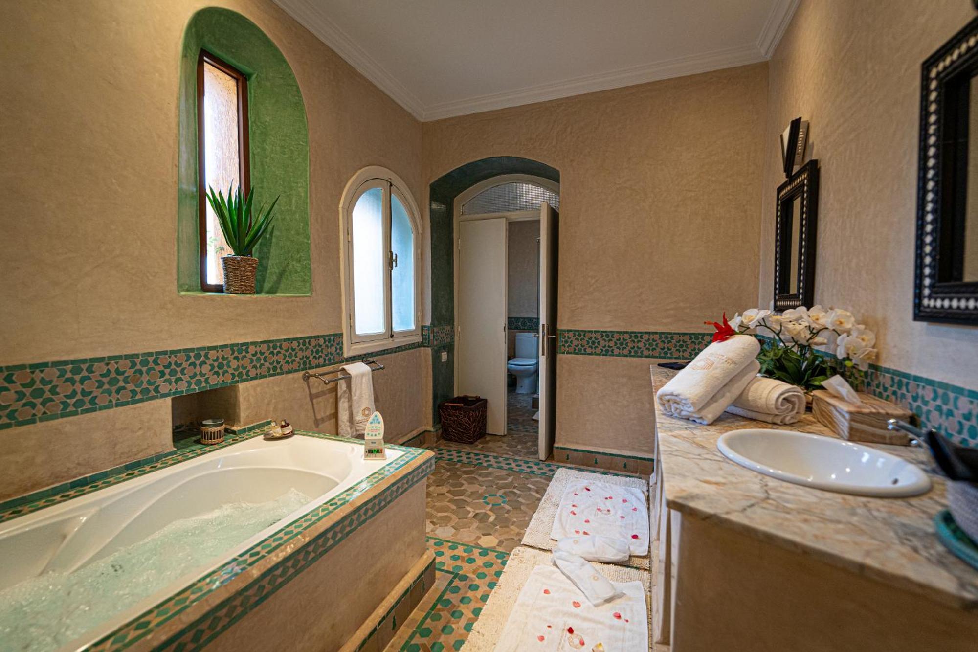Palais Les Sources De L'Atlas & Spa El Harkat Exterior photo
